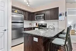 60 Fairfax Crescent, #201