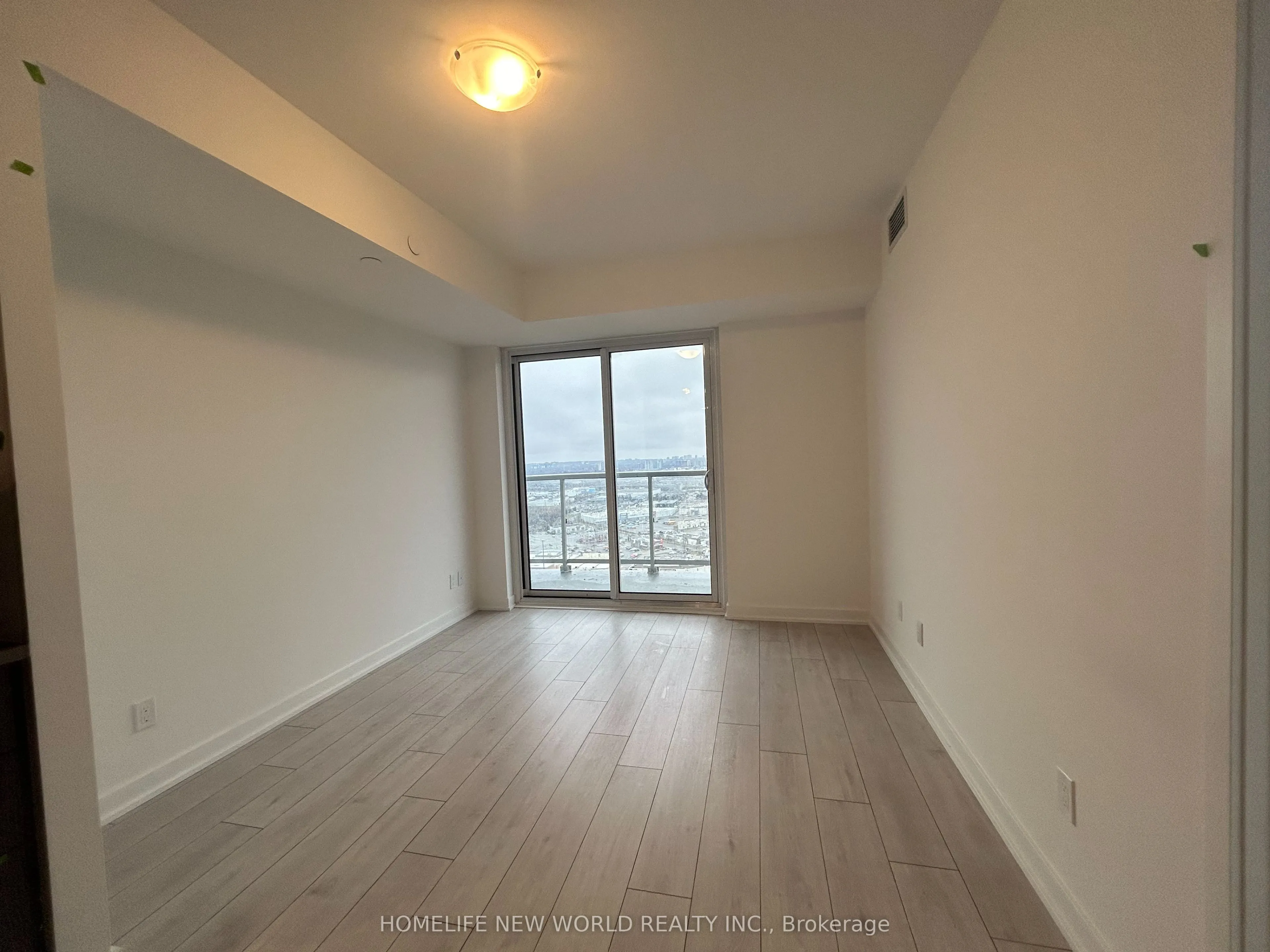 2033 kennedy Road S, #1711