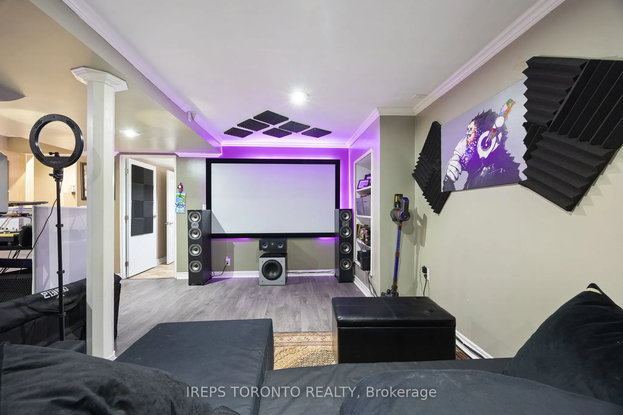 2 Whitewater Street