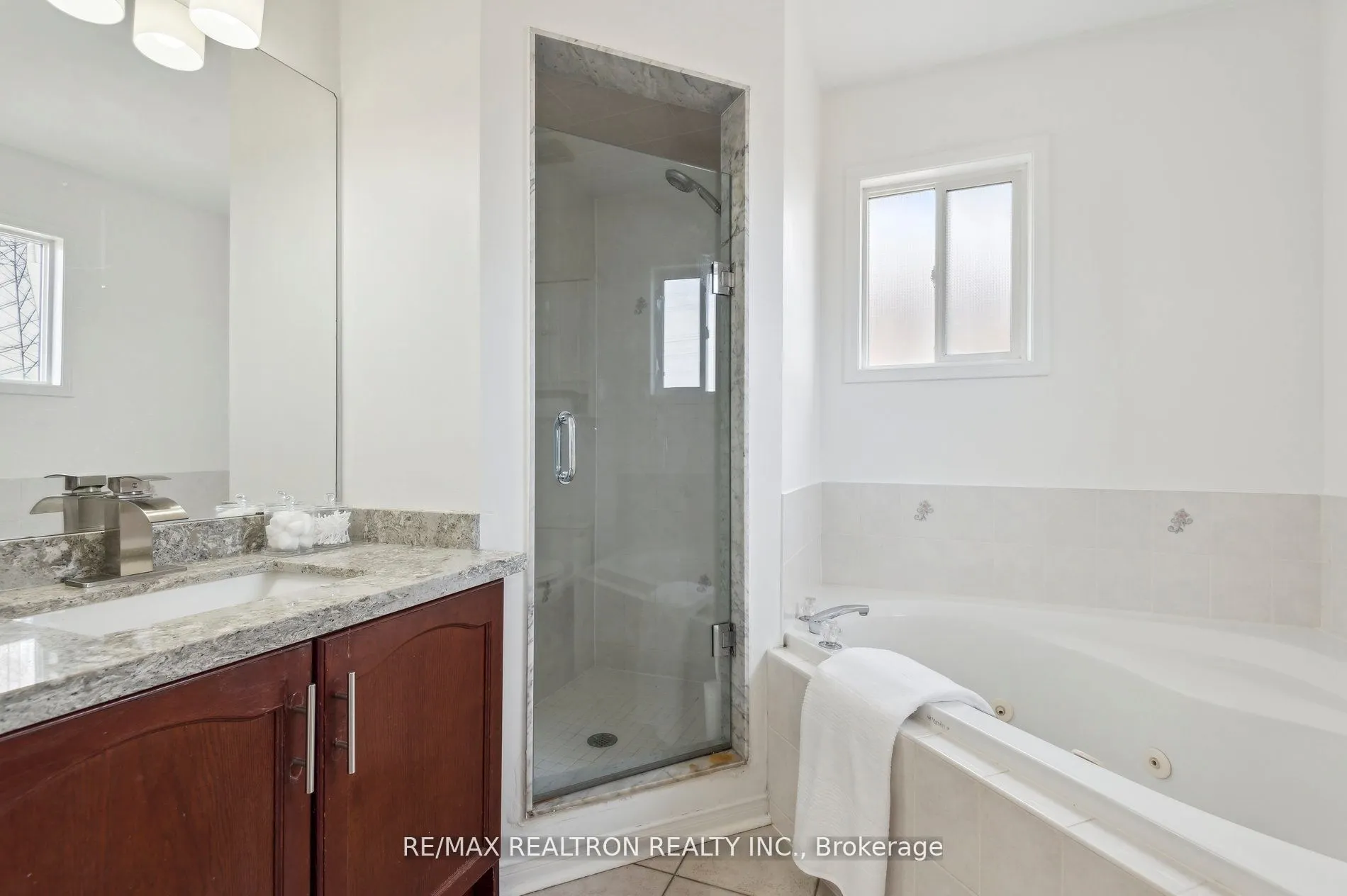 1152 Gossamer Drive