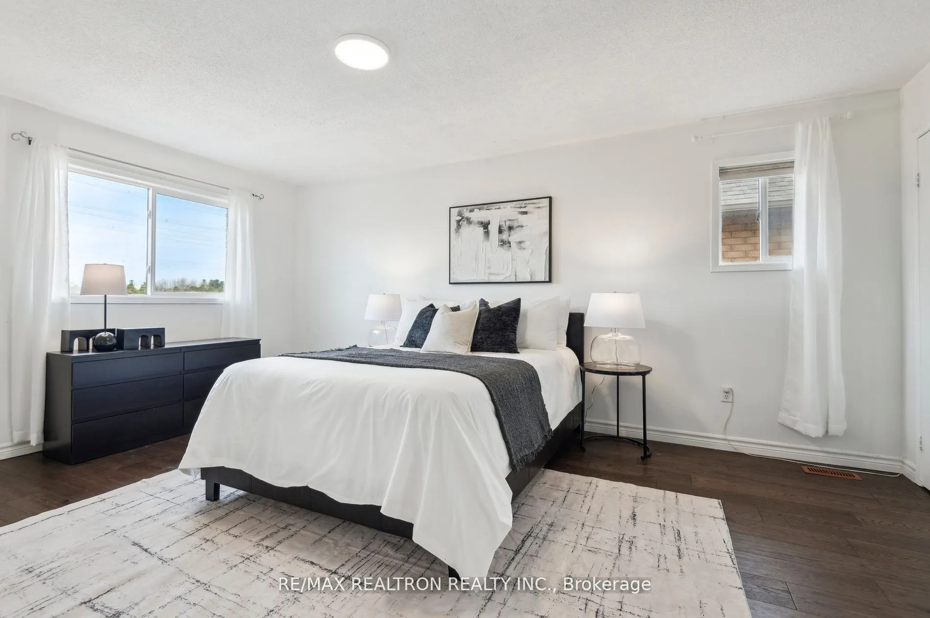 1152 Gossamer Drive
