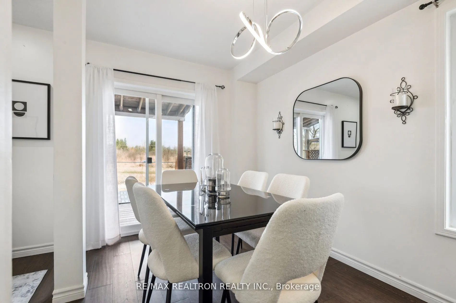 1152 Gossamer Drive