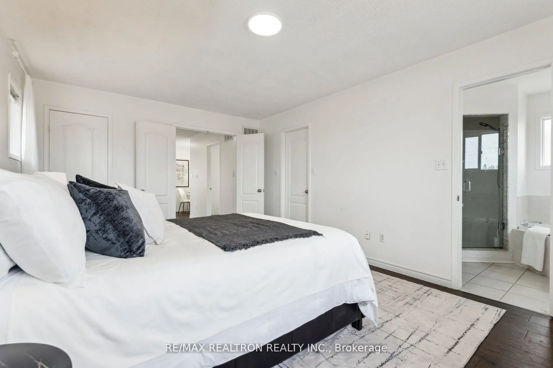 1152 Gossamer Drive