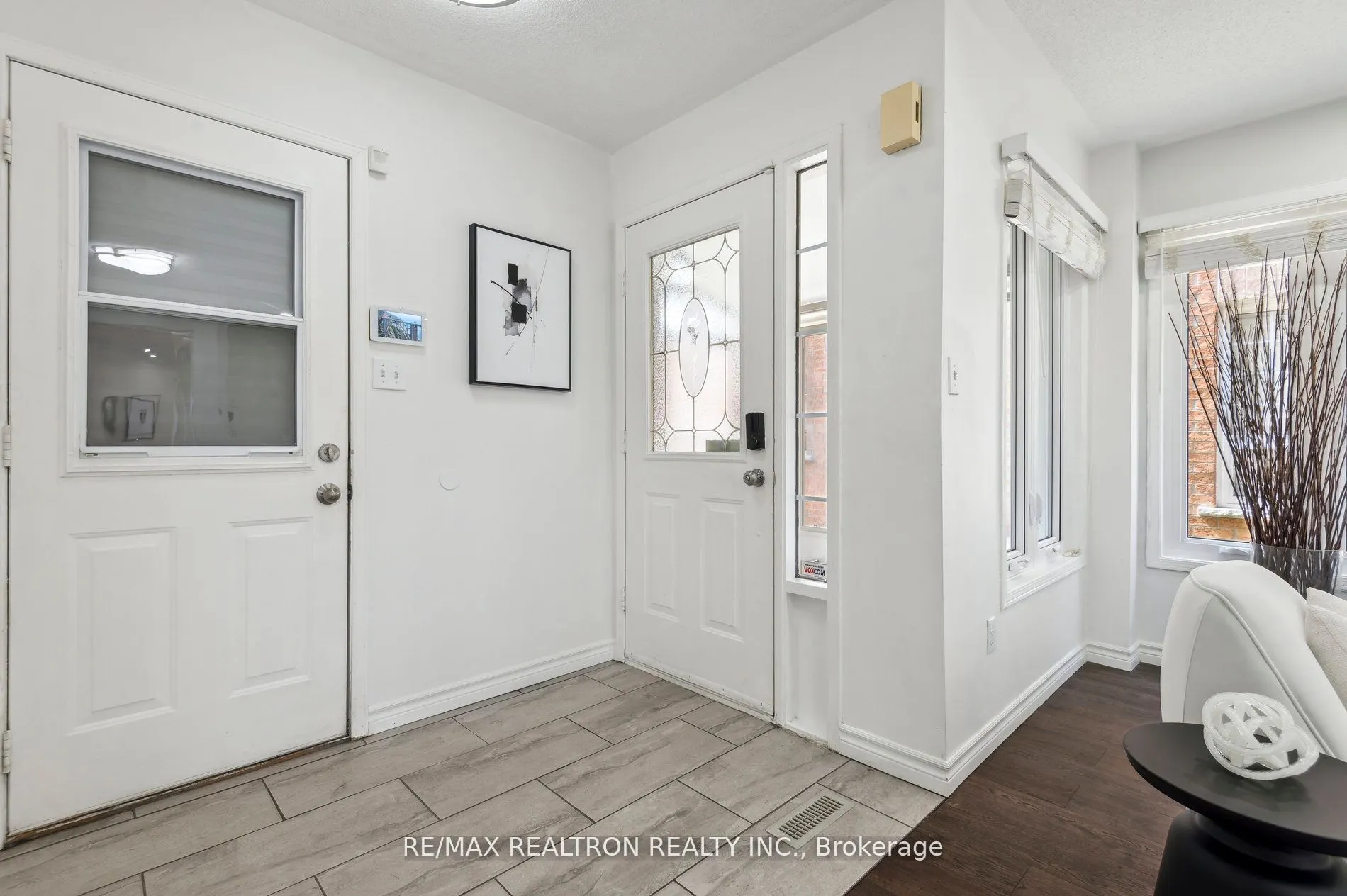 1152 Gossamer Drive