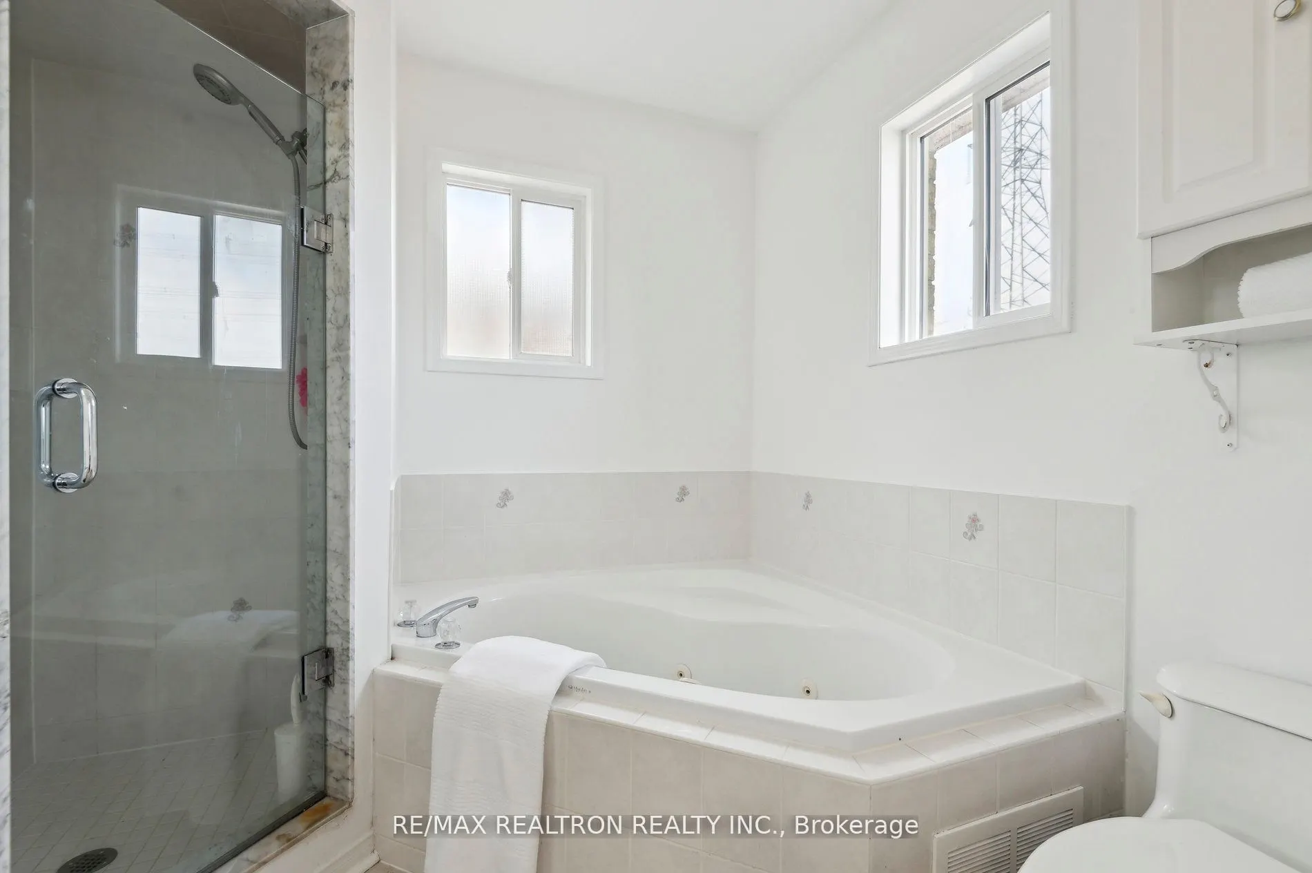 1152 Gossamer Drive