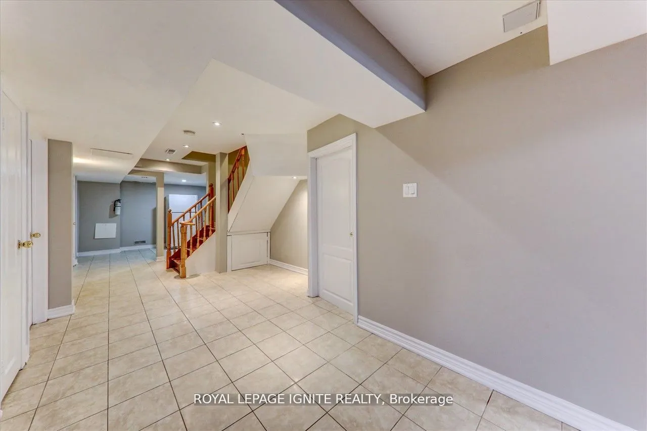 69 Grayson Crescent, #Bsmt