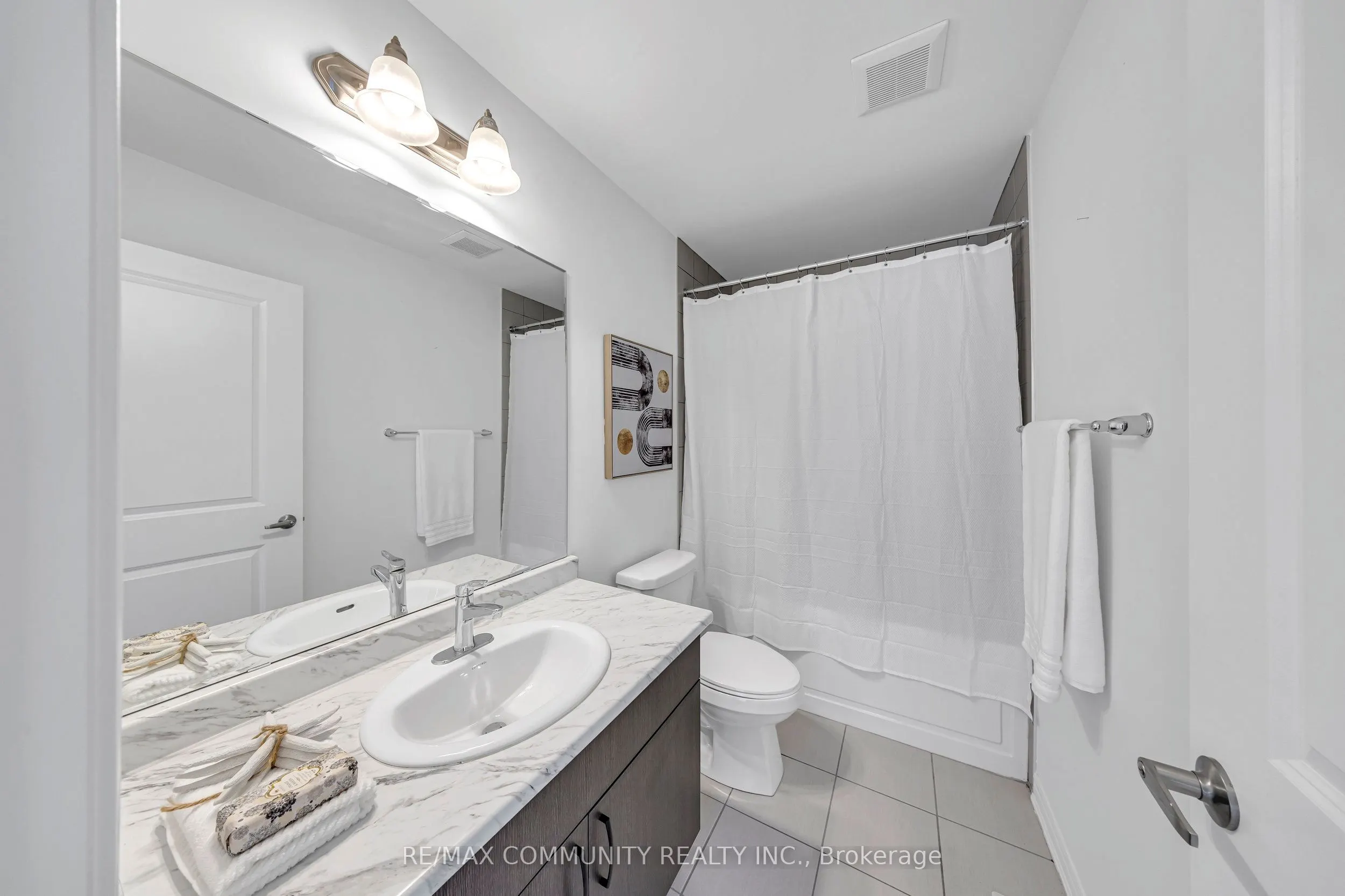 2979 Heartwood Lane