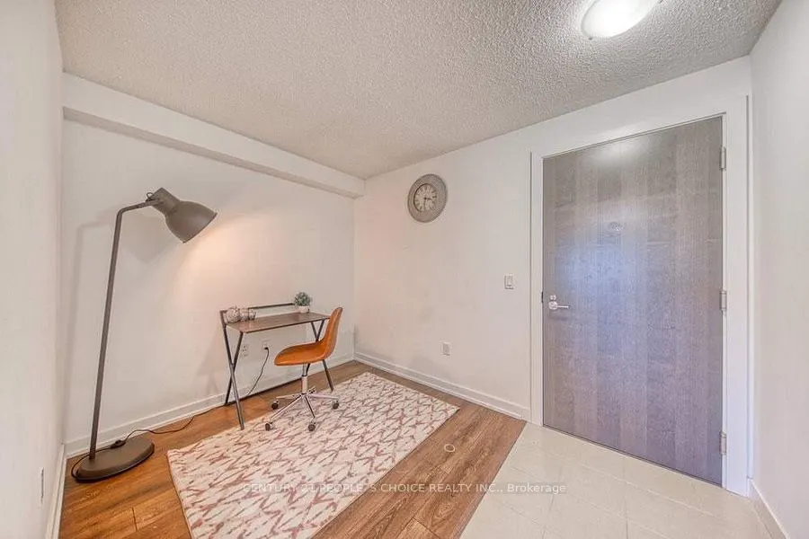 1346 Danforth Road, #401