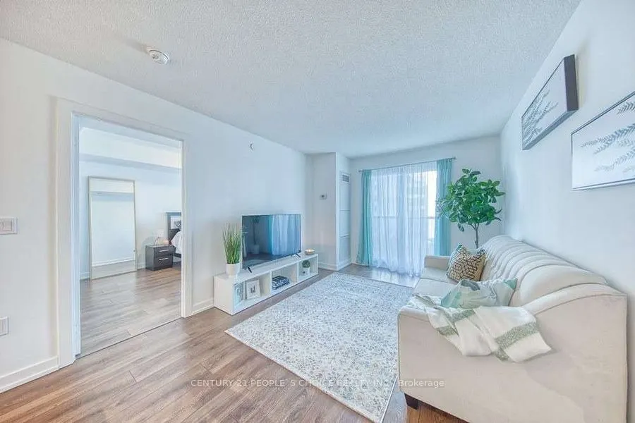 1346 Danforth Road, #401