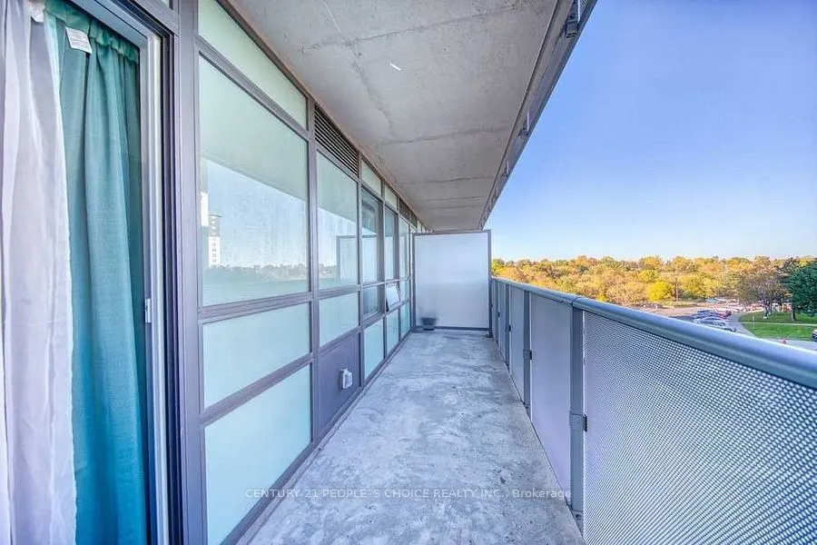 1346 Danforth Road, #401