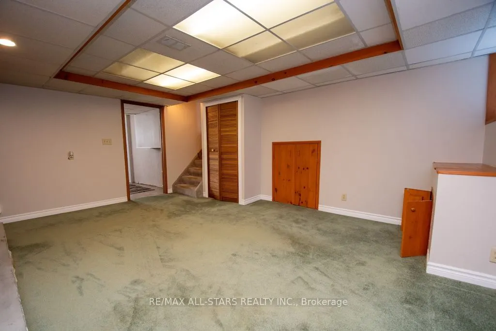 787 Arden Court