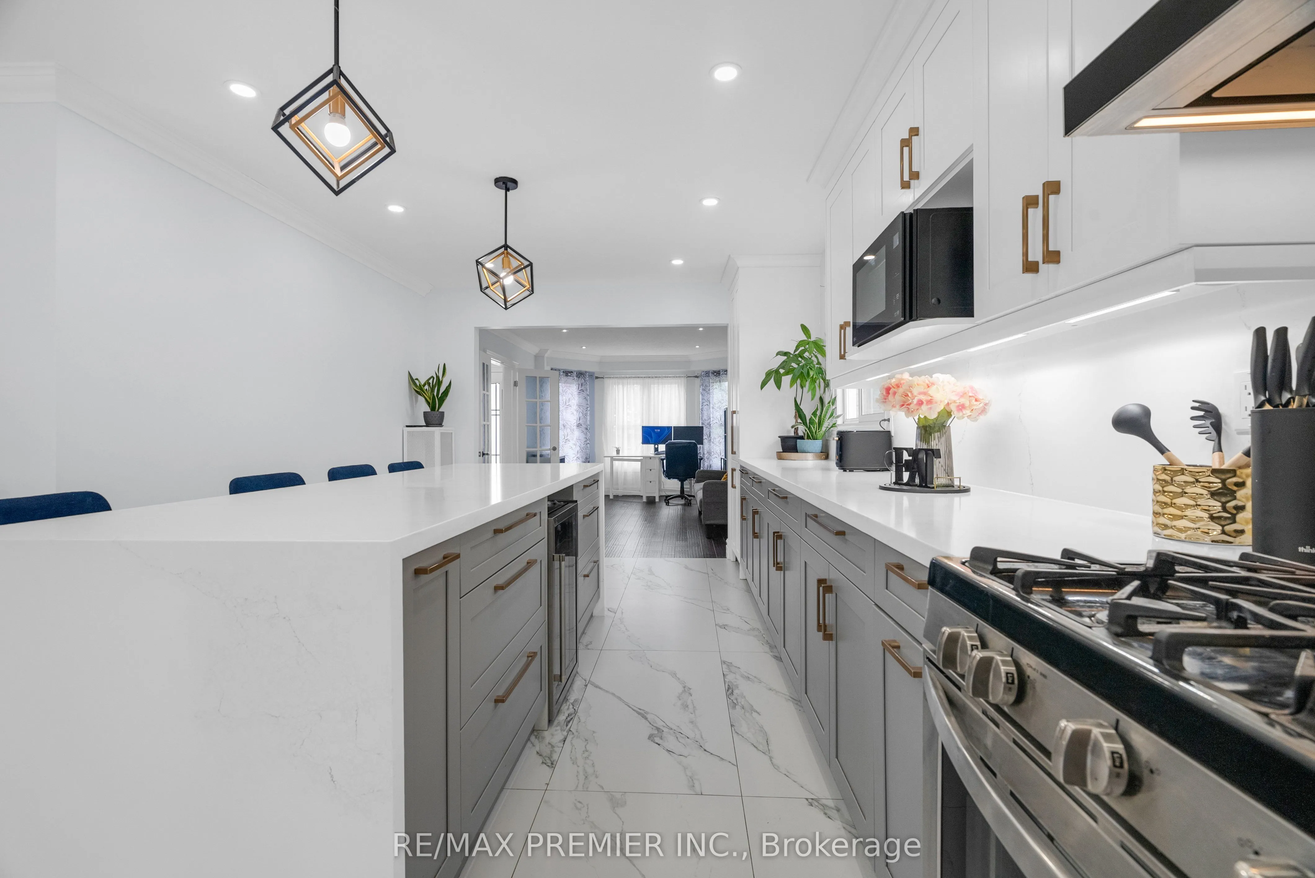 59 Glenabbey Drive