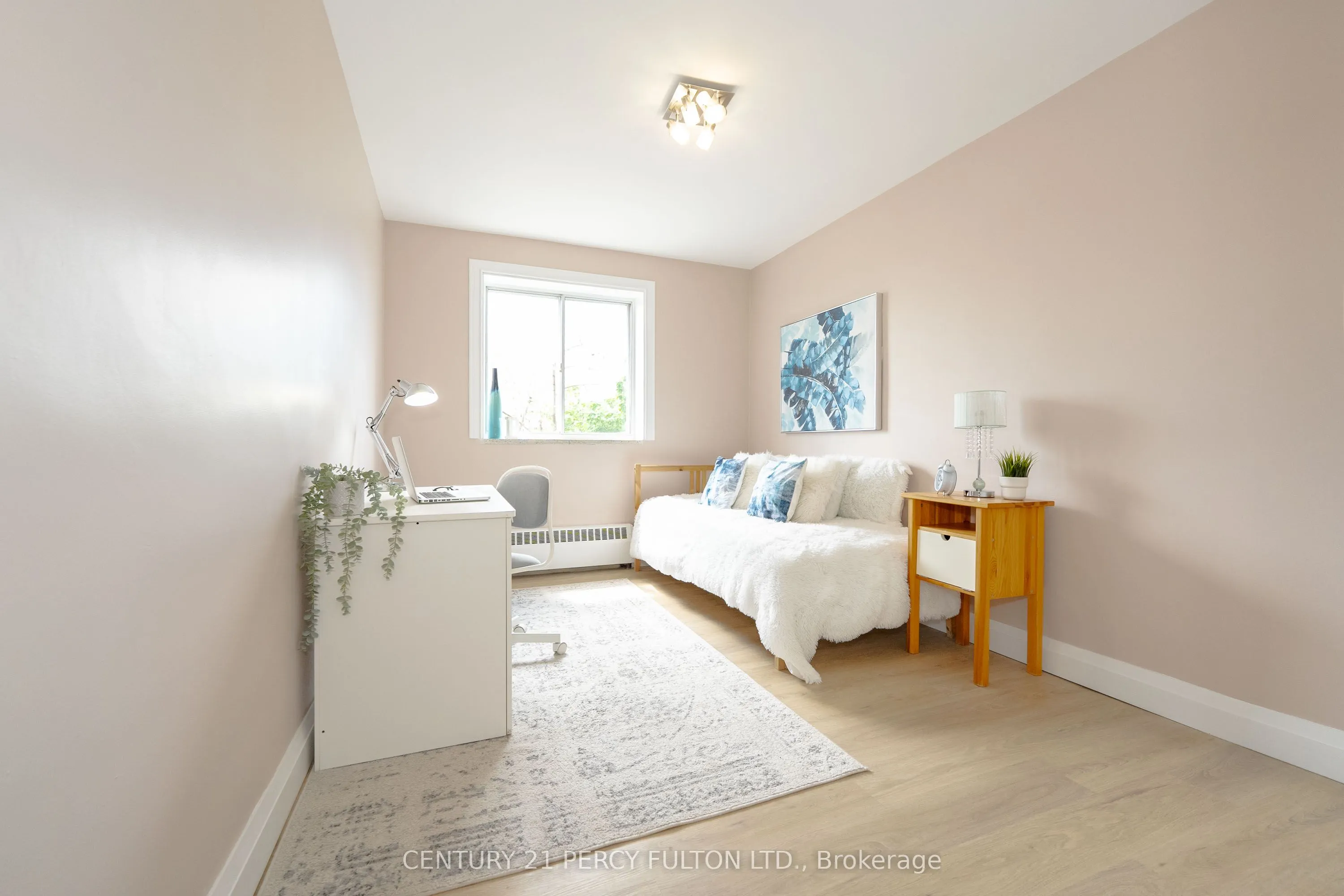 800 Kennedy Road, #212
