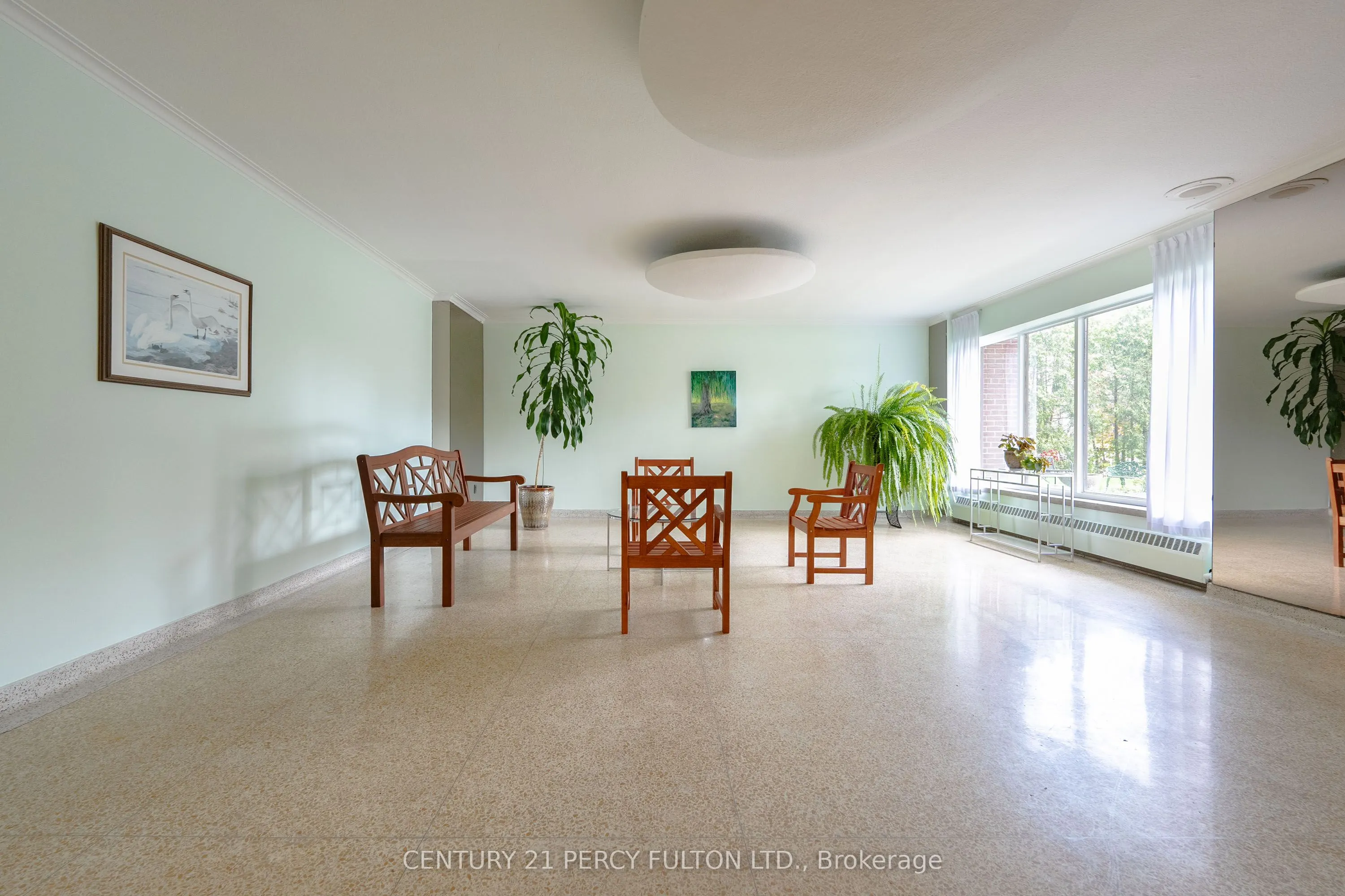 800 Kennedy Road, #212