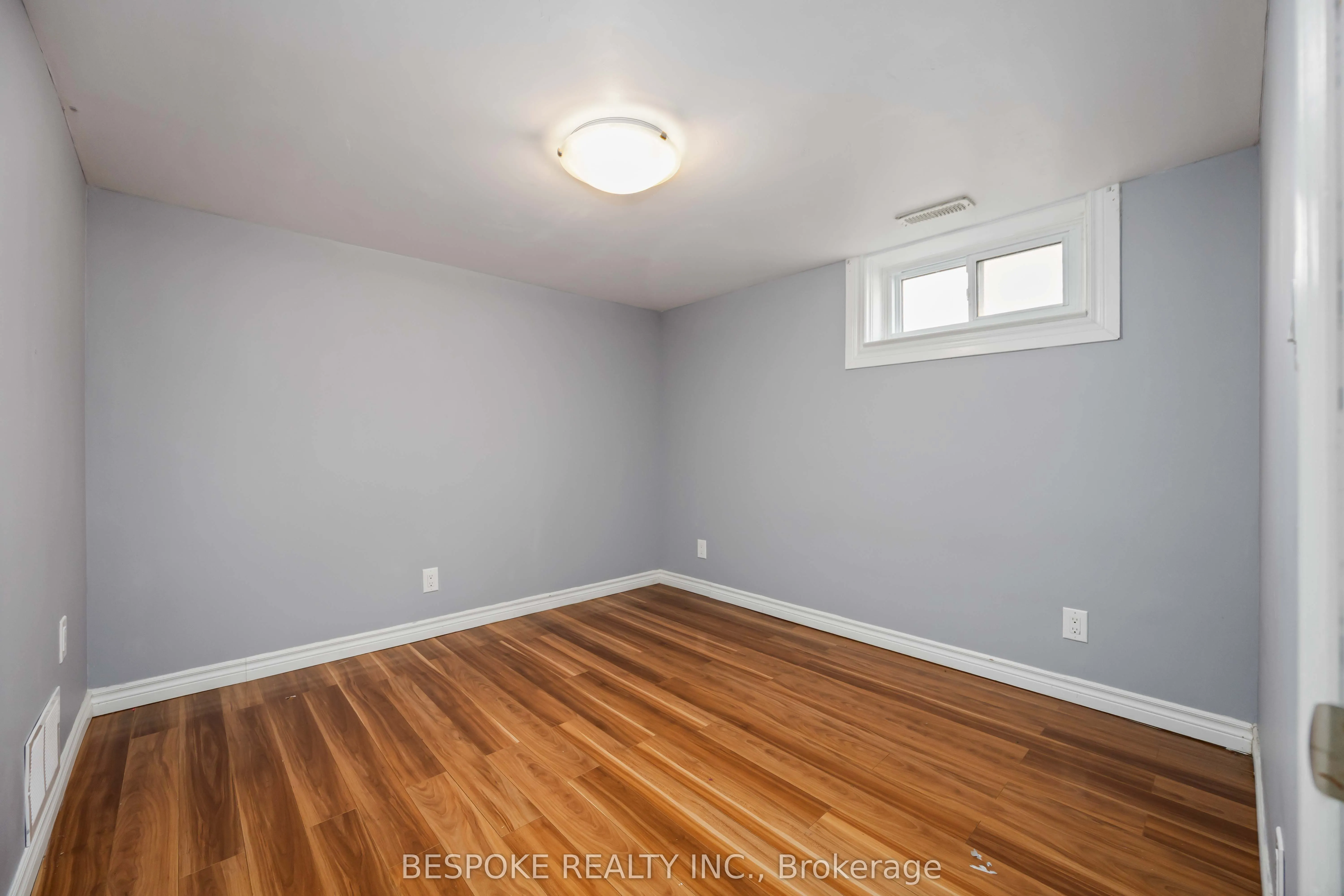 300 Cadillac Avenue S, #Lower