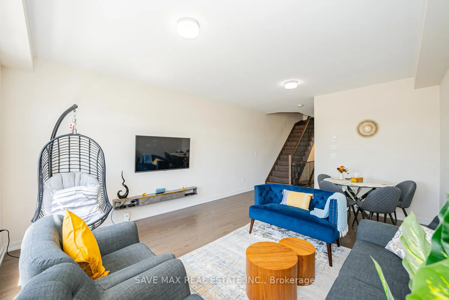 2638 Castlegate Crossing