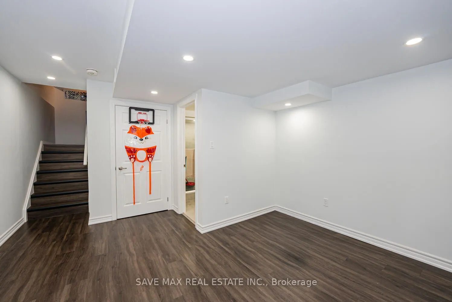 2638 Castlegate Crossing