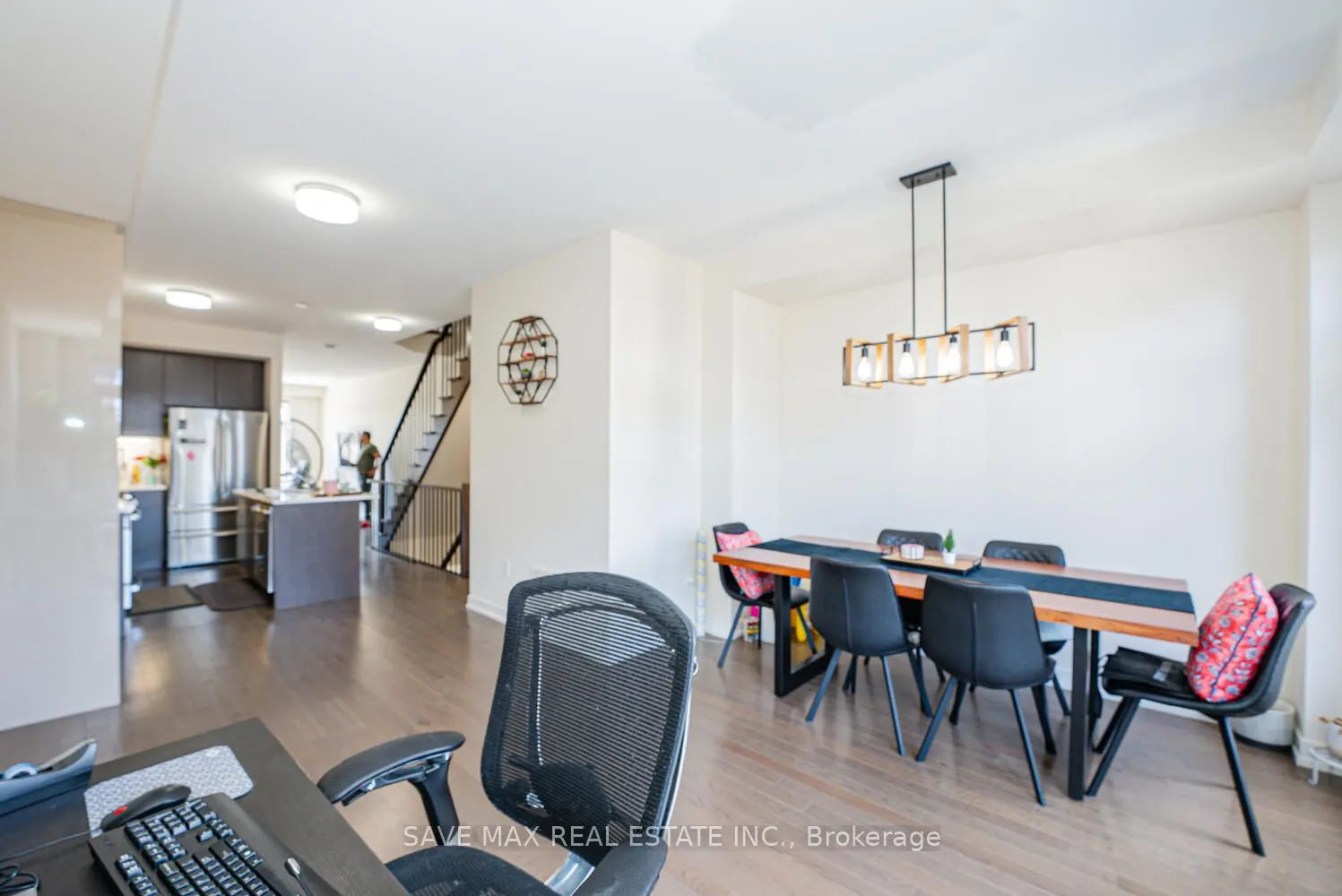 2638 Castlegate Crossing