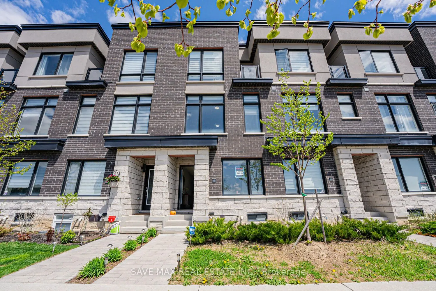 2638 Castlegate Crossing