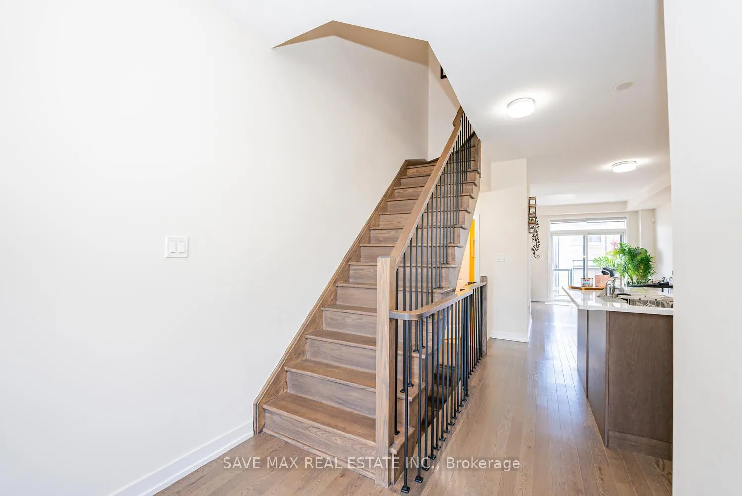 2638 Castlegate Crossing