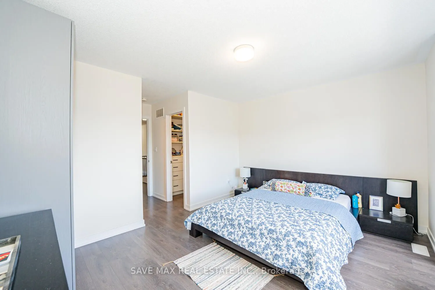 2638 Castlegate Crossing