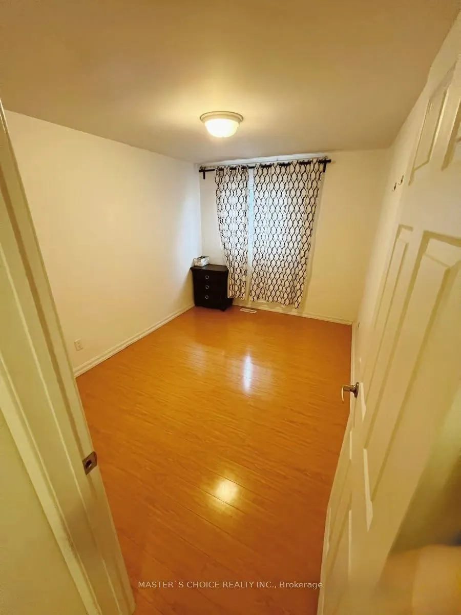 3075 Bridletowne Circle, #25