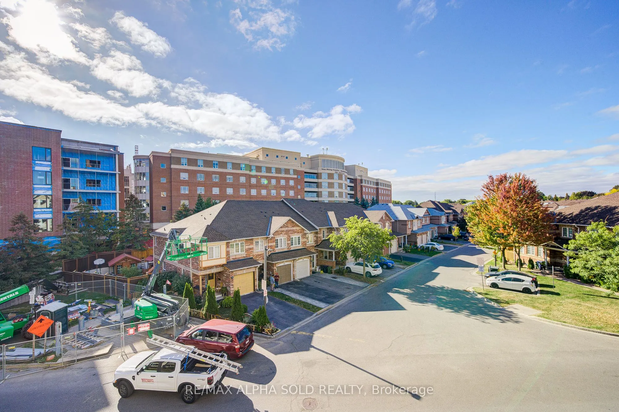 5225 Finch Avenue E, #332