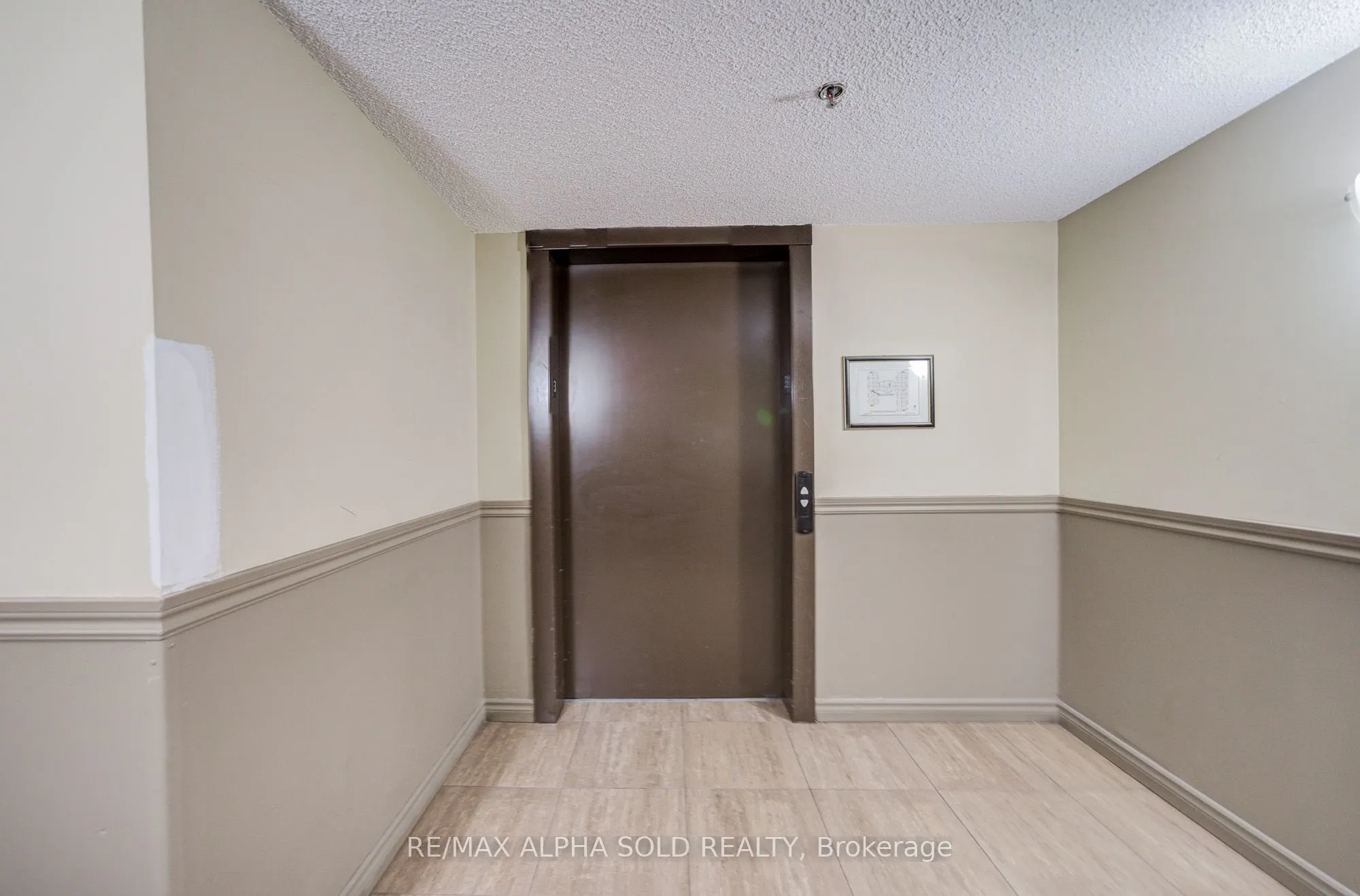 5225 Finch Avenue E, #332