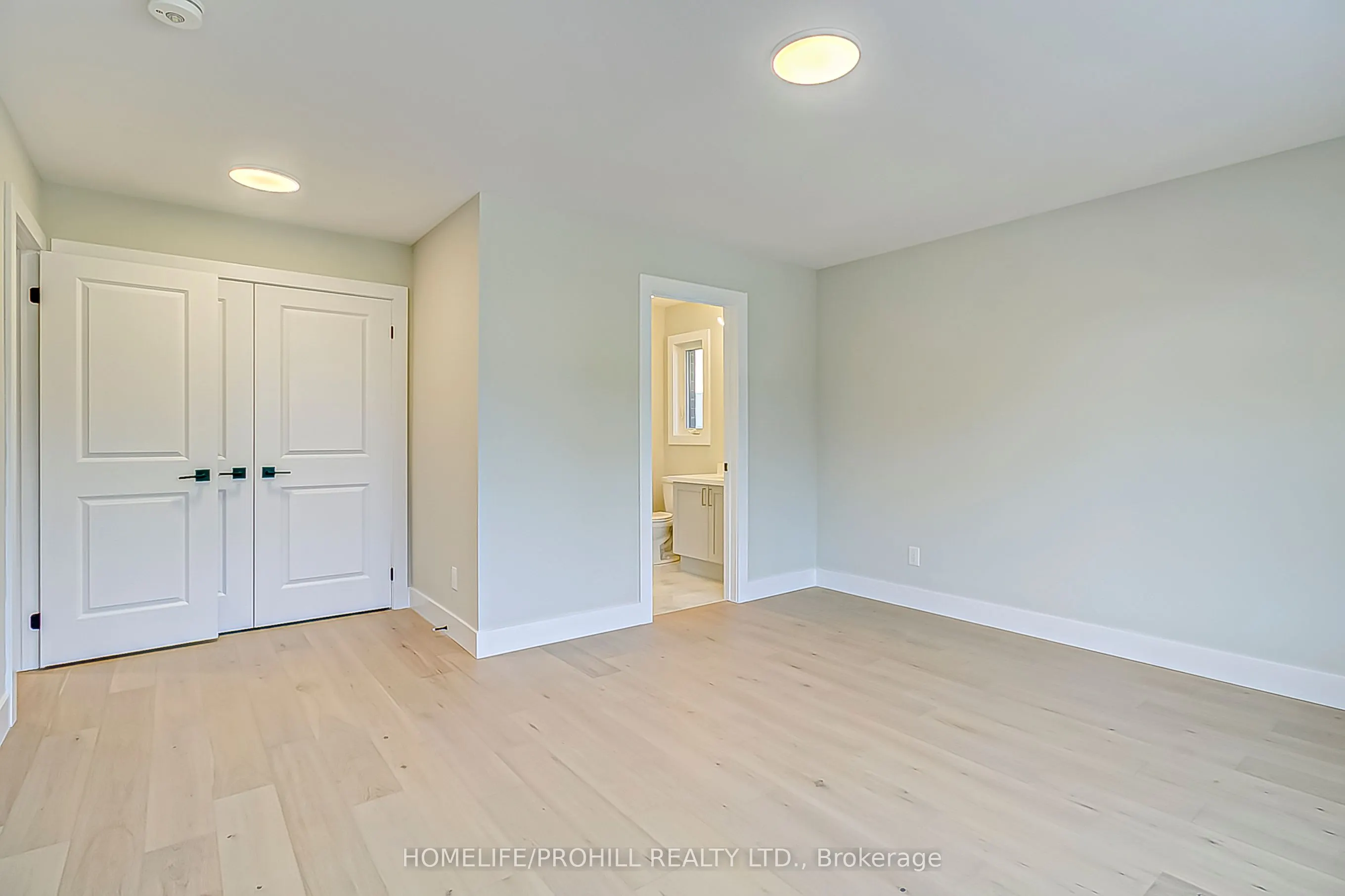 24 Clemes Drive