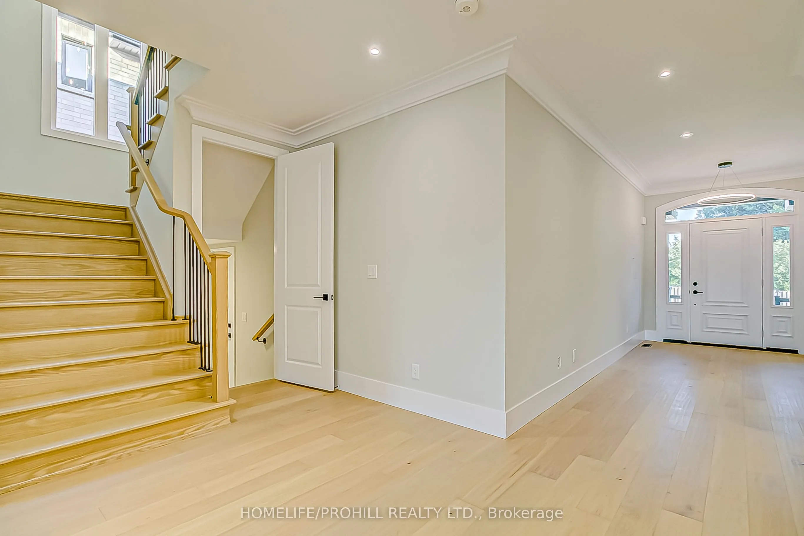 24 Clemes Drive