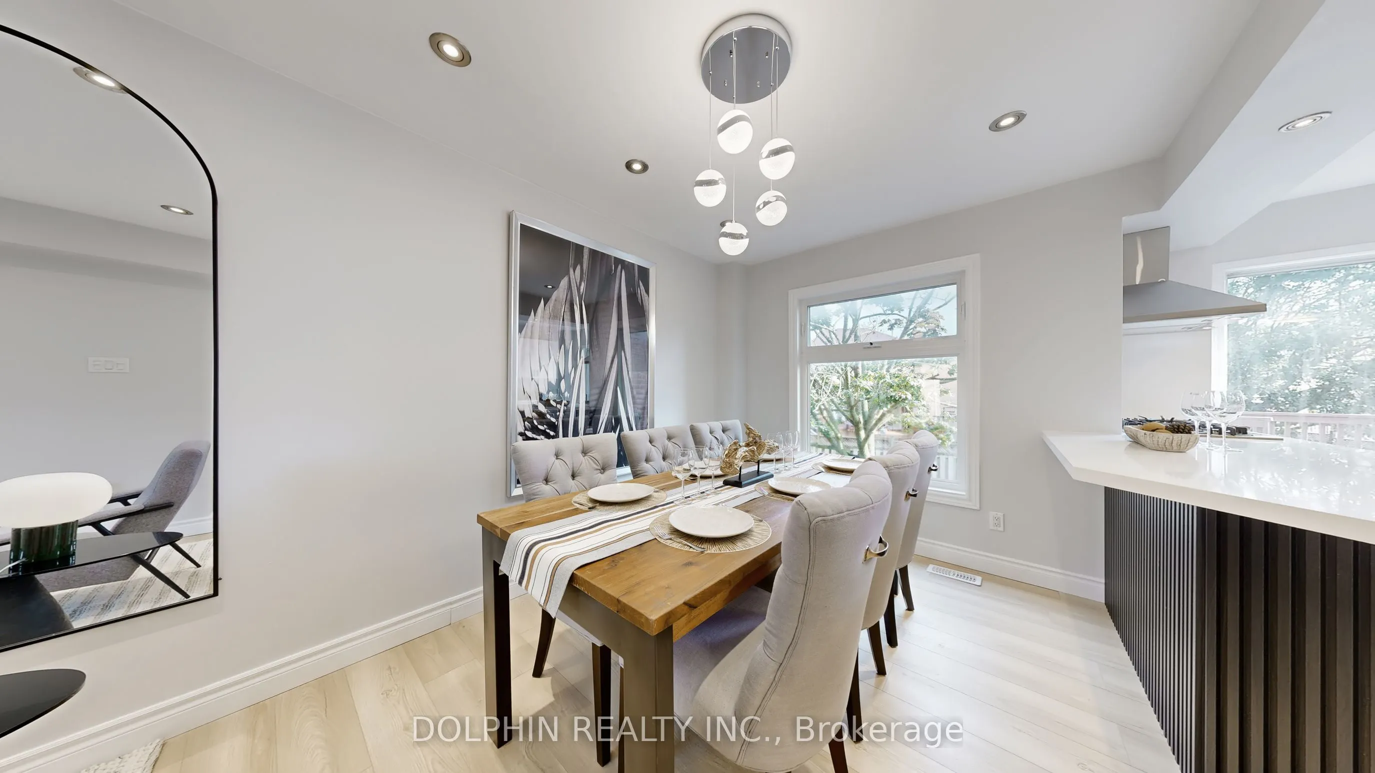 27 Carle Crescent