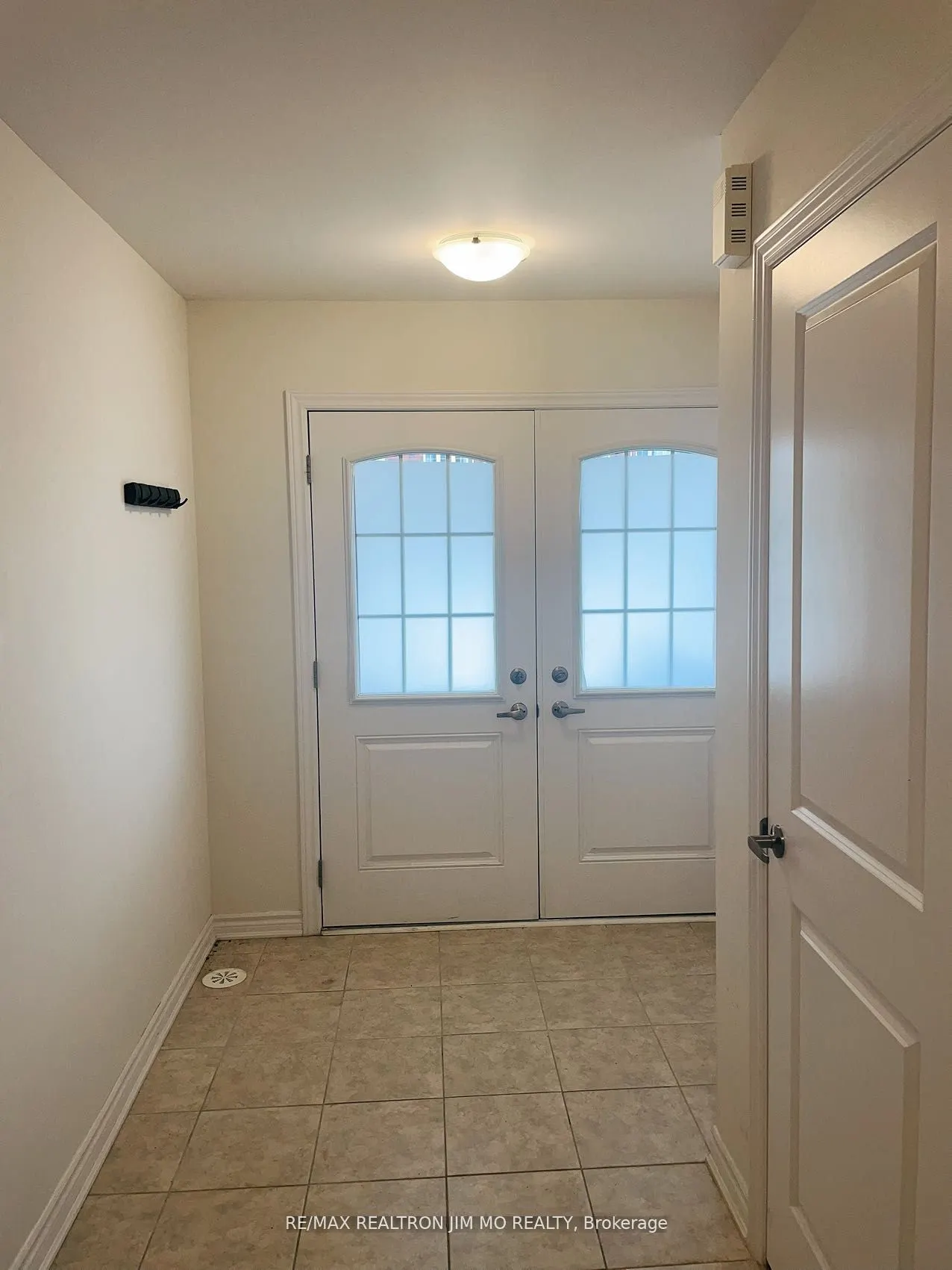 83 Sutcliffe Drive