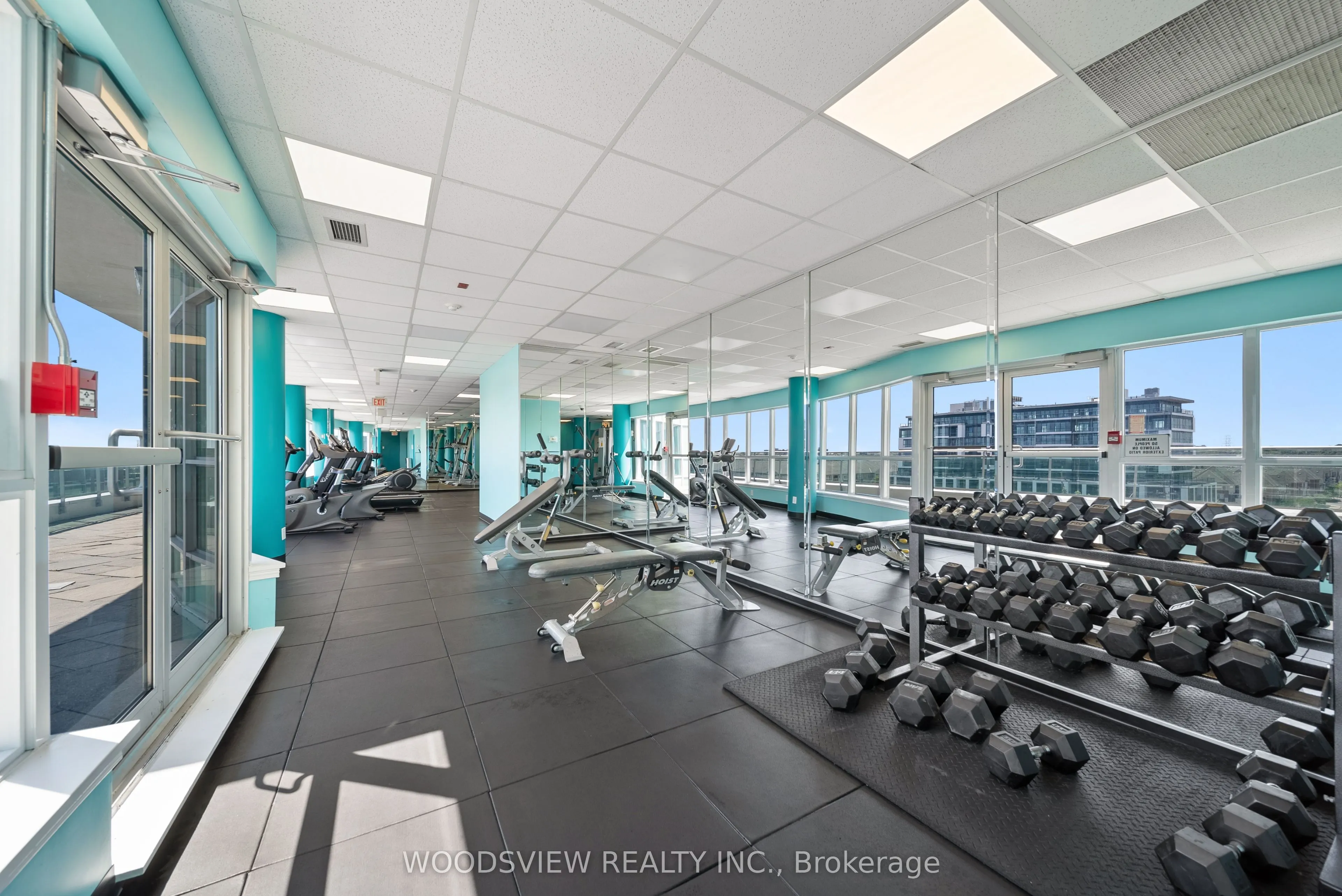 60 Fairfax Crescent, #233