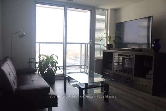 1480 Bayly Street, #906