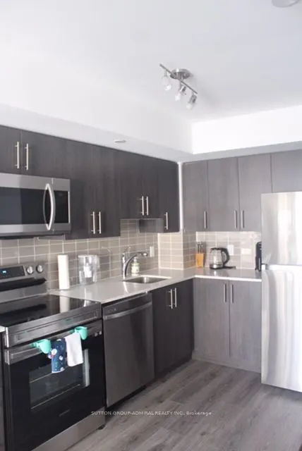 1480 Bayly Street, #906