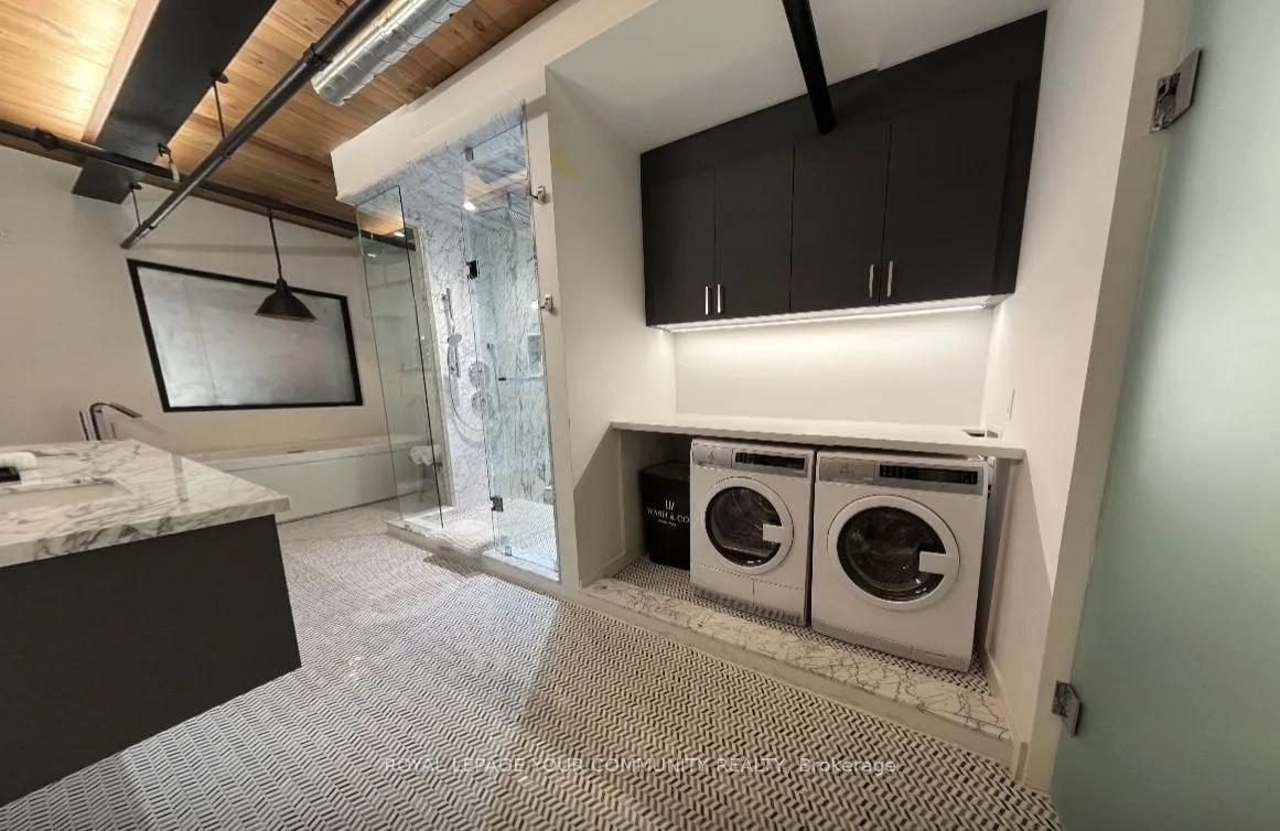 1159 Dundas Street E, #147