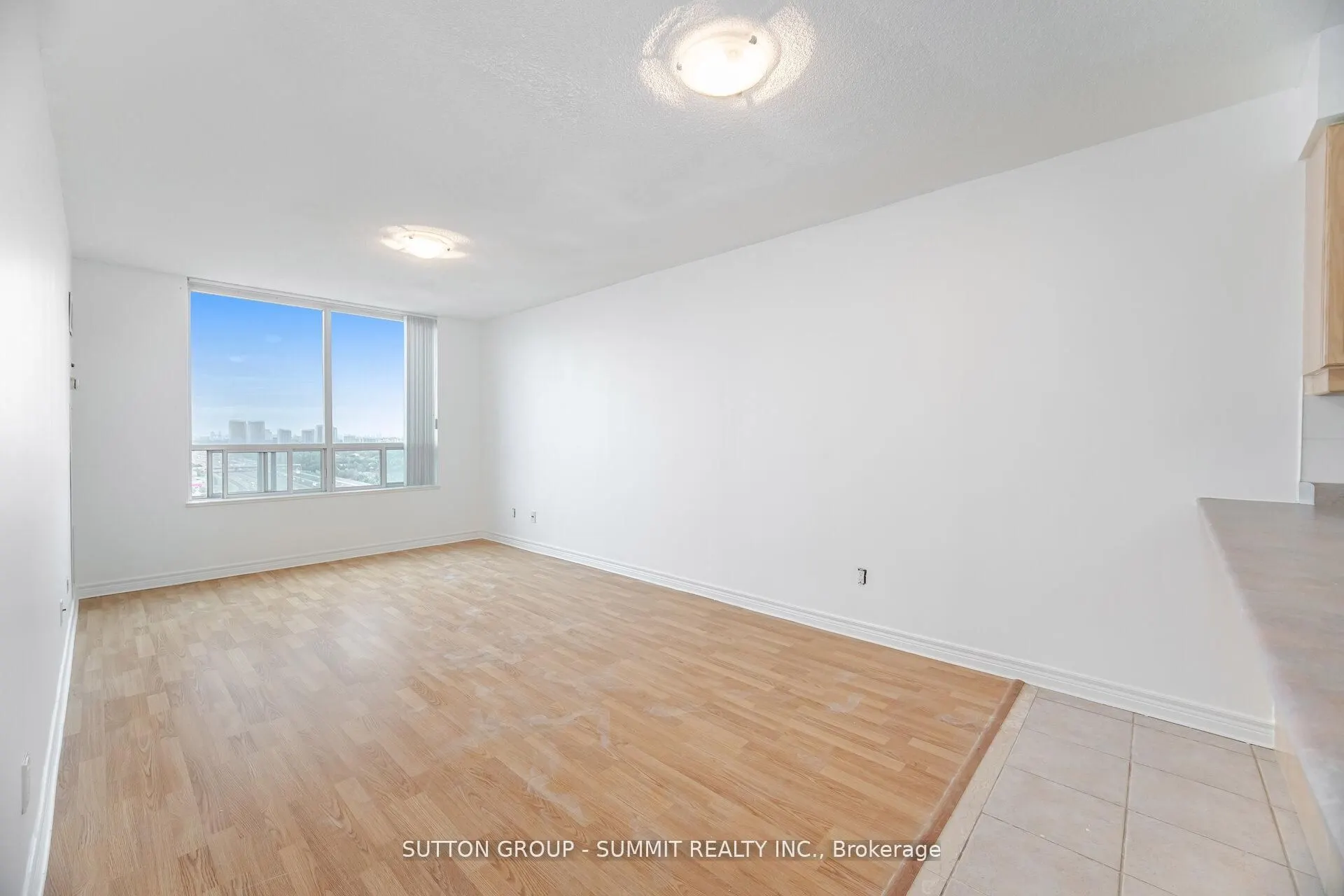 68 CORPORATE Drive, #2923