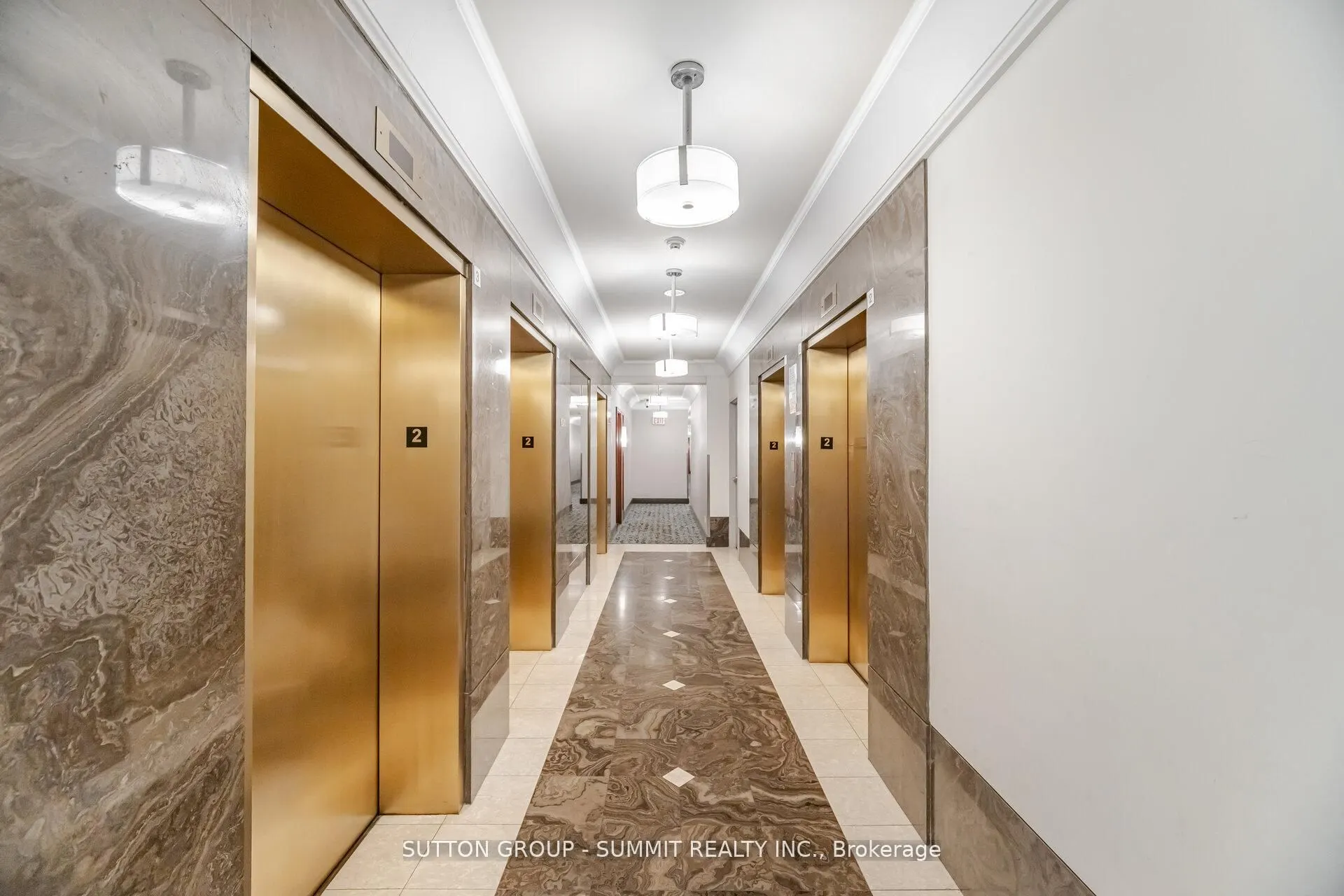 68 CORPORATE Drive, #2923