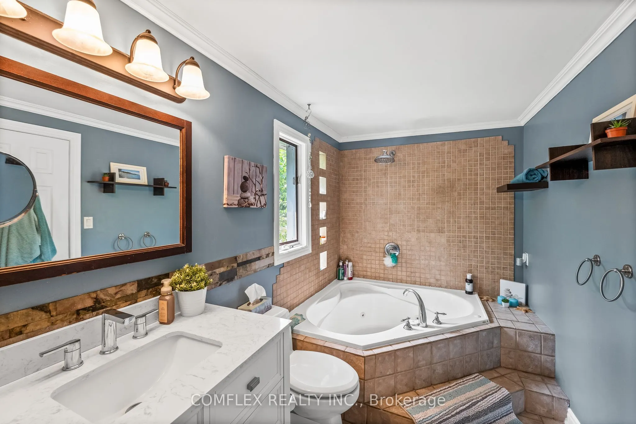 439 Fralicks Beach Road
