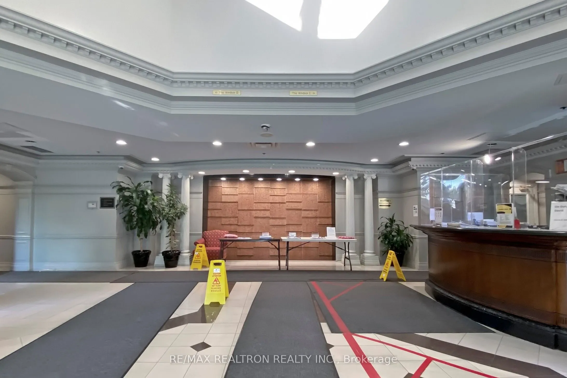 5039 Finch Avenue E, #1113