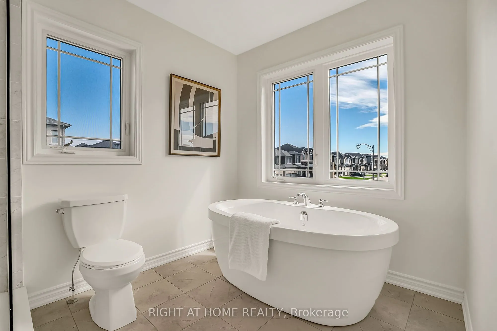 2091 Hallandale Street, #Main-Upper