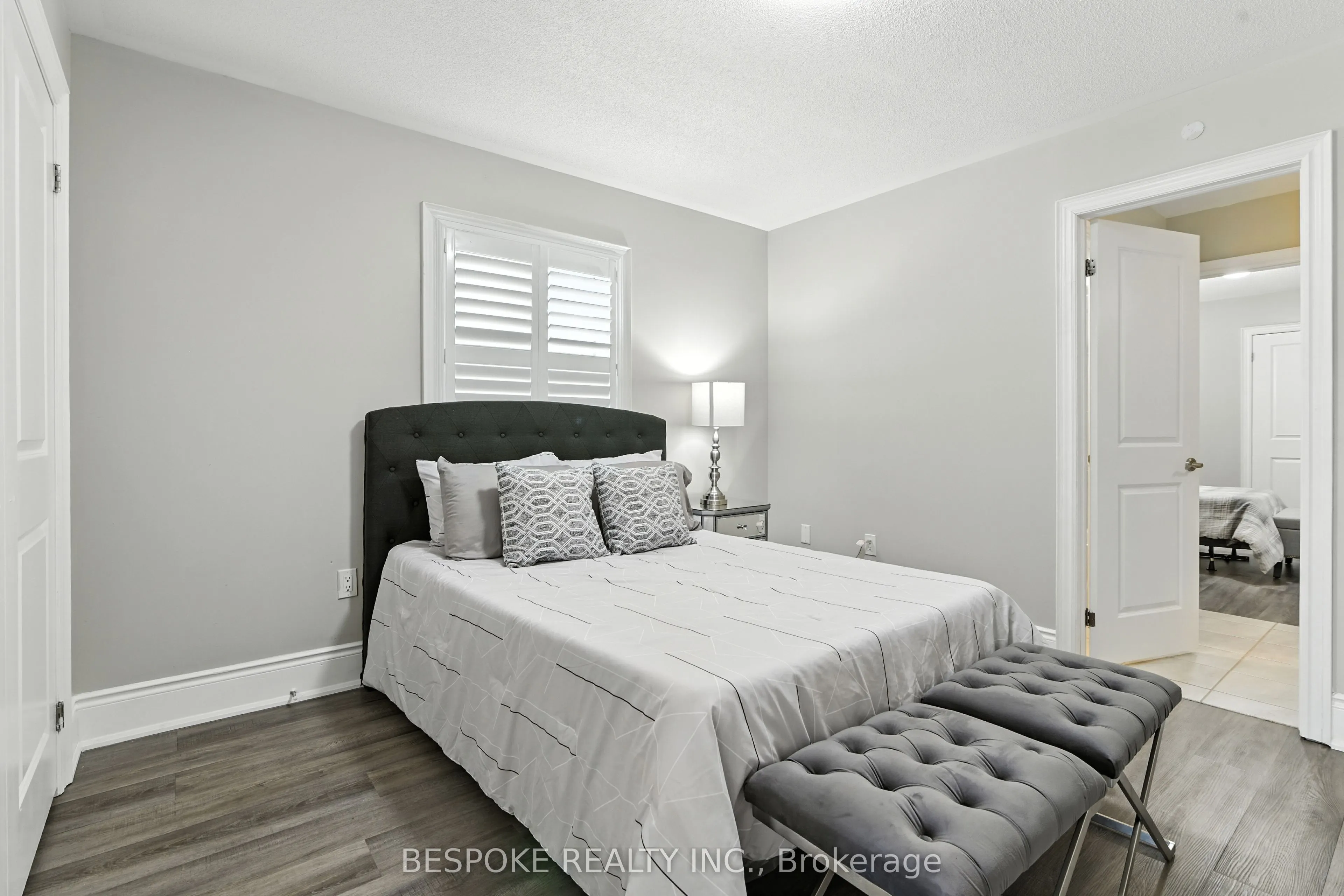 125 Lyle Drive, #Main & 2nd Floor
