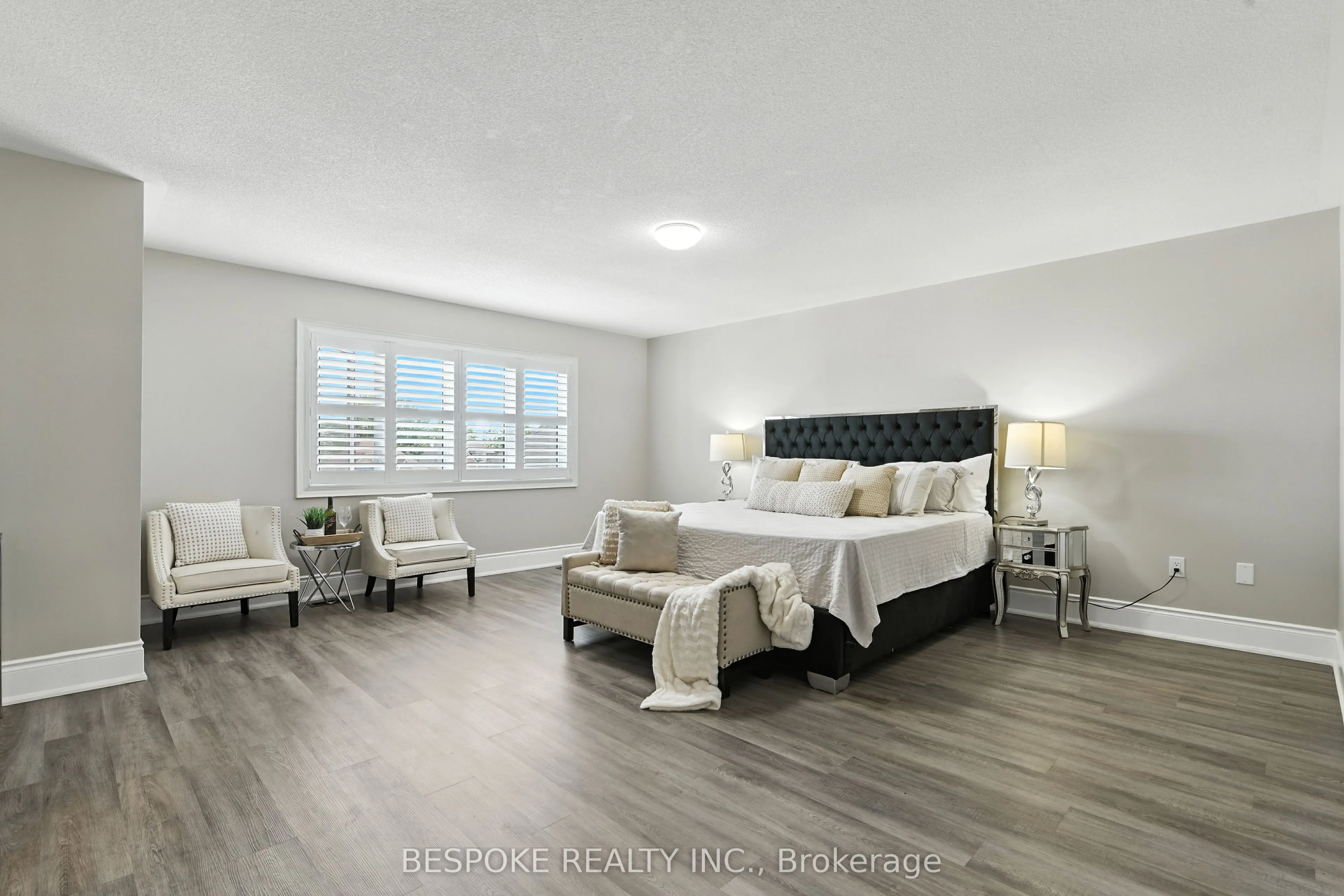 125 Lyle Drive, #Main & 2nd Floor