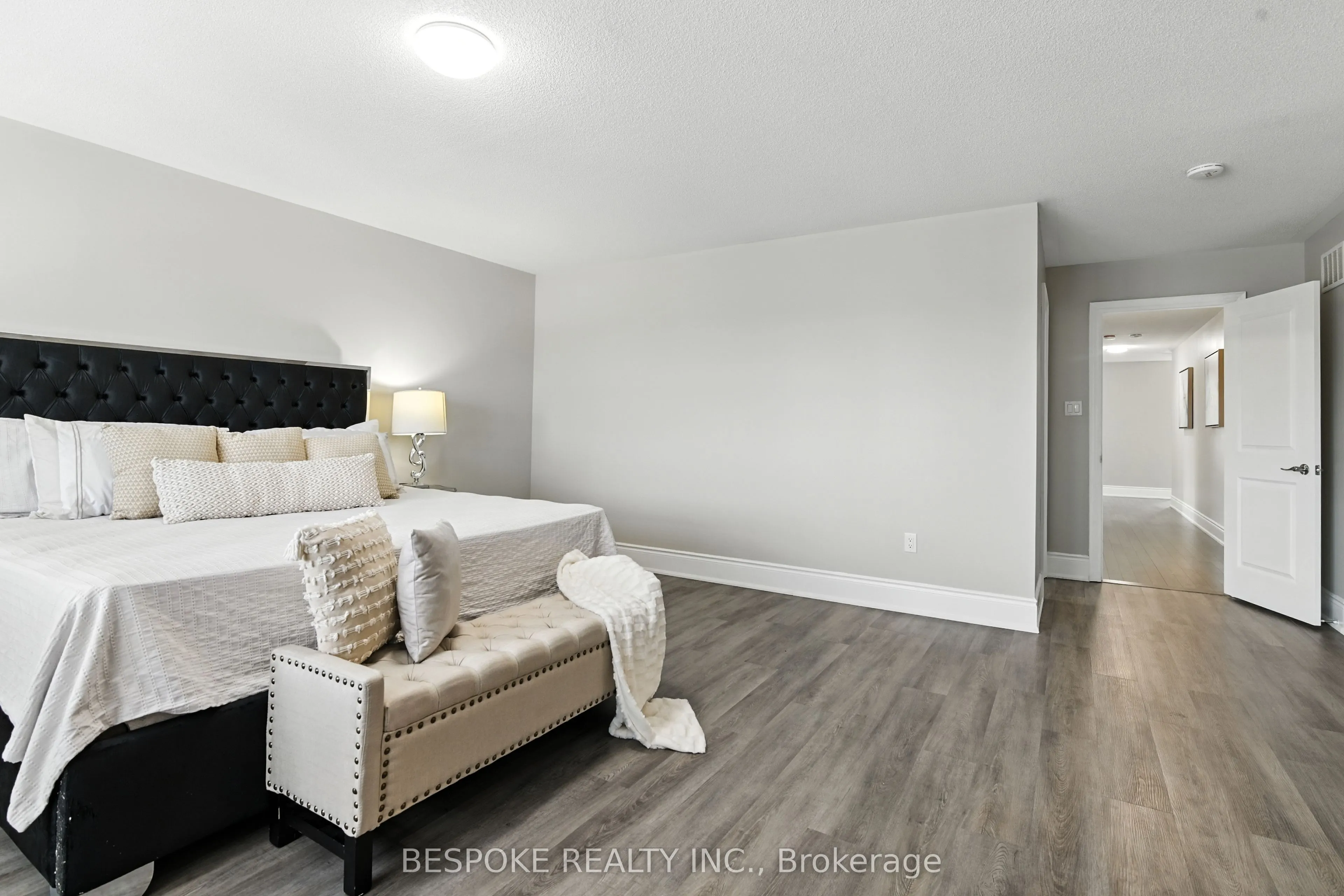 125 Lyle Drive, #Main & 2nd Floor