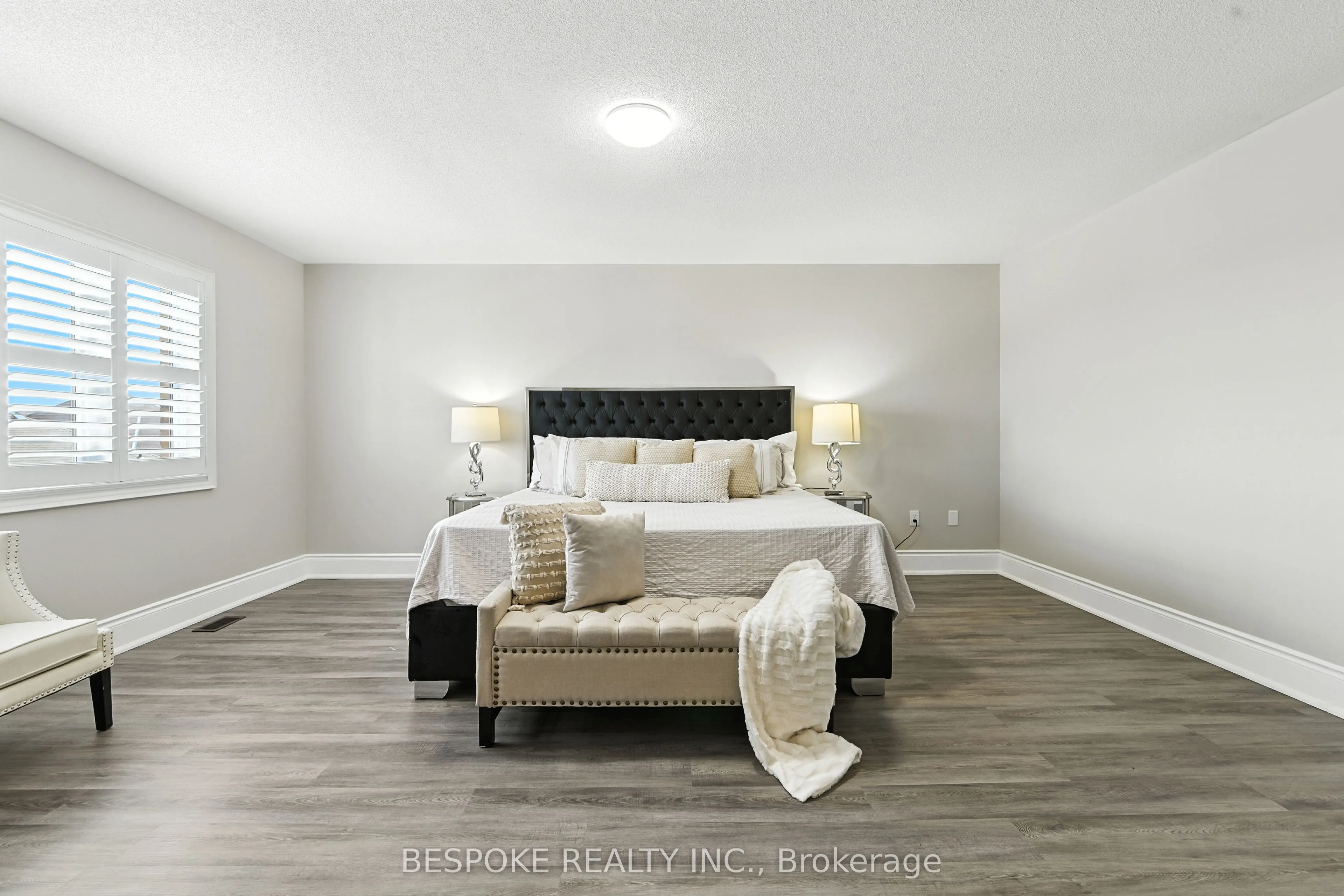 125 Lyle Drive, #Main & 2nd Floor