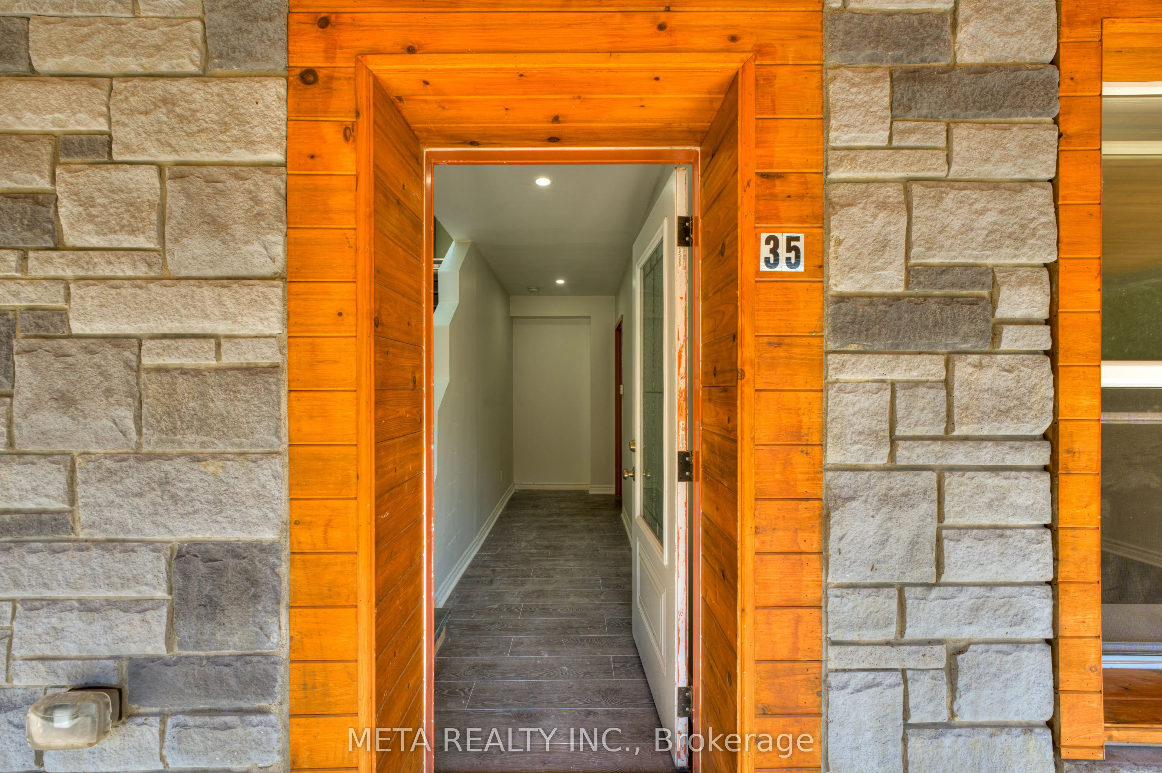 35 Duncombe Boulevard, #Unit 3