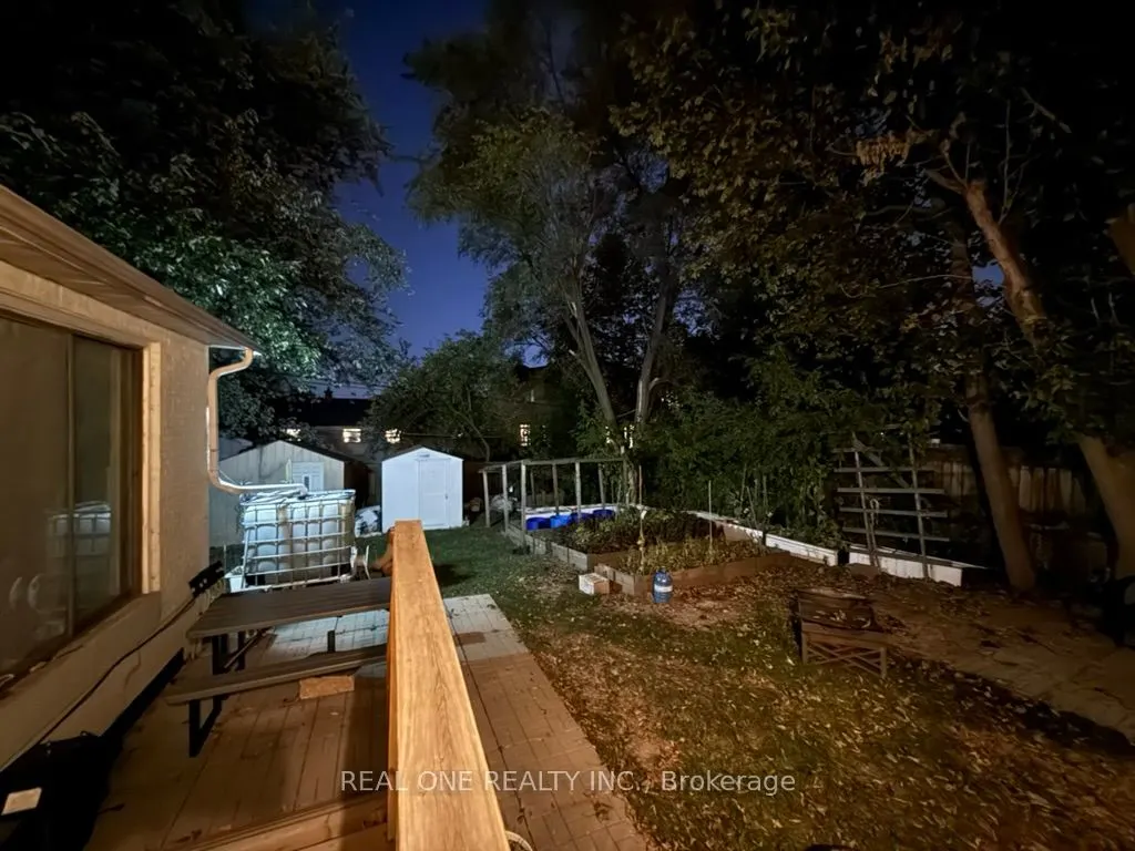 3831 Finch Avenue E, #UPPER