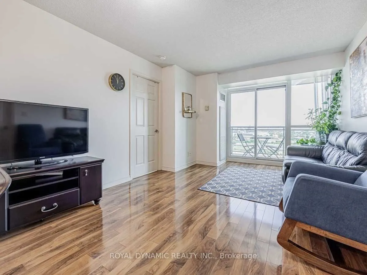 88 Grangeway Avenue, #2007