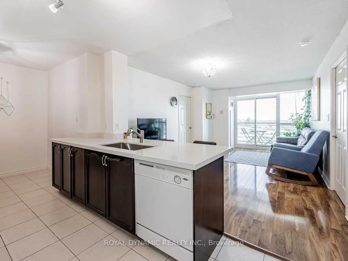 88 Grangeway Avenue, #2007