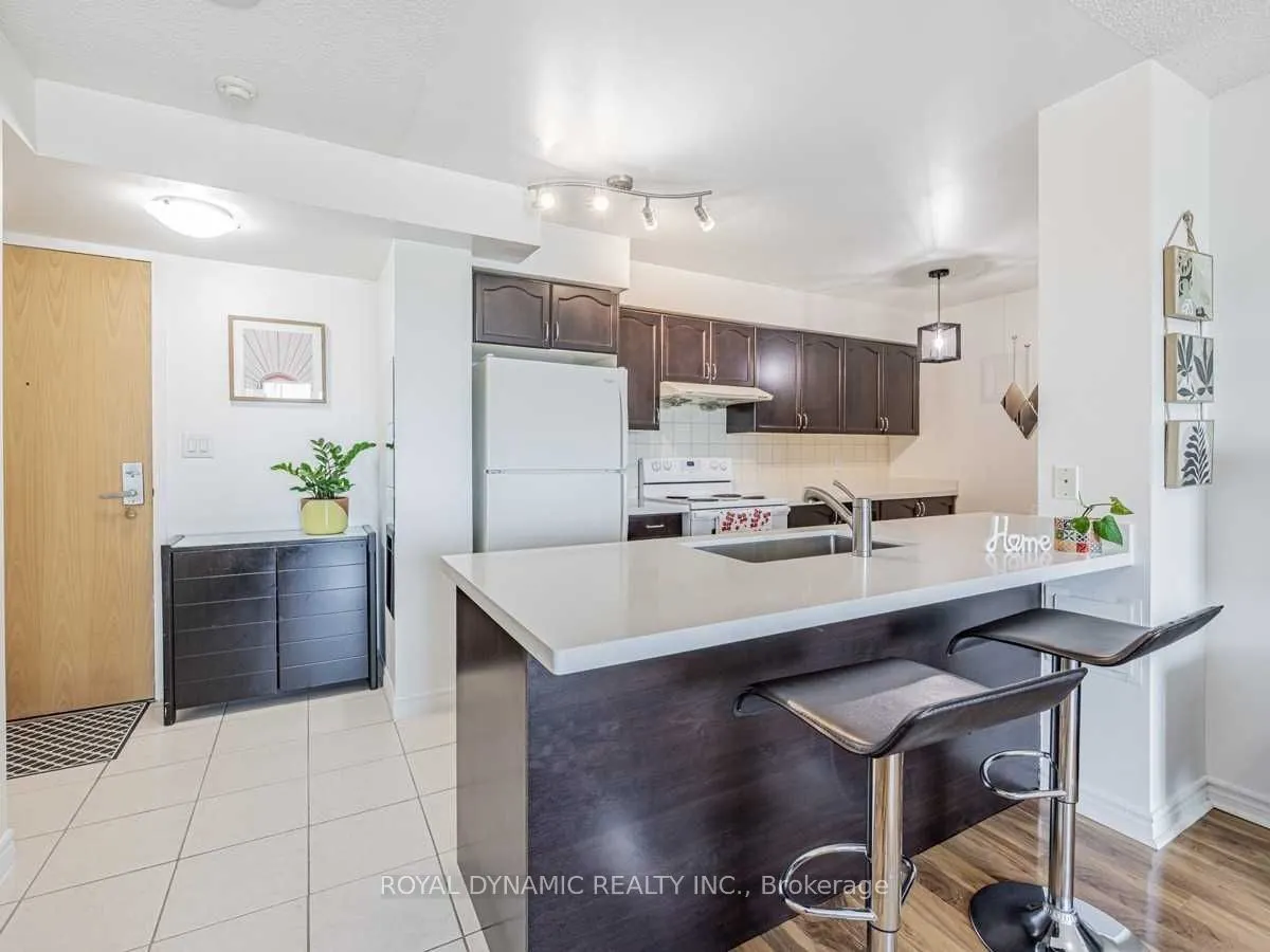 88 Grangeway Avenue, #2007